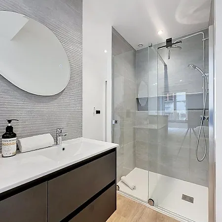 Duplex Climatise Montferrand Cosy & Equipe Apartament *